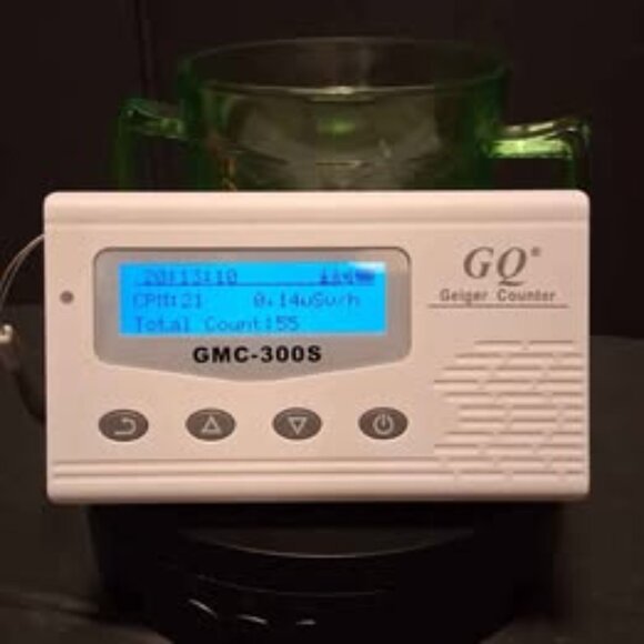 Hazel Atlas Colonial Block Uranium Glass Open Sugar Bowl - Picture 9 of 9